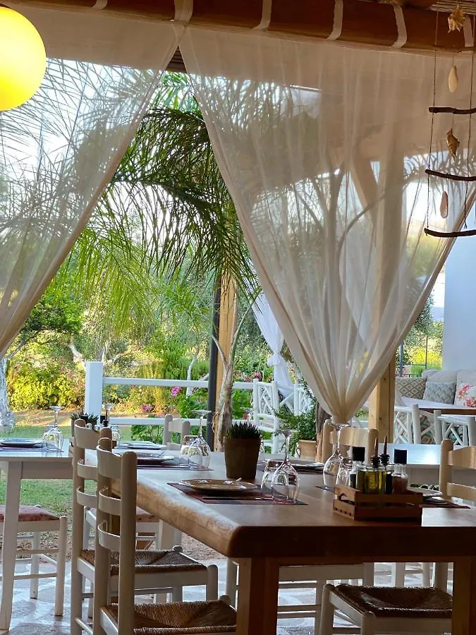 Rida Village Ksamil Island Bed & Breakfast