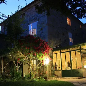 https://chambre-dhotes-la-maison-des-chartreux.hotels-rhonealpes.com
