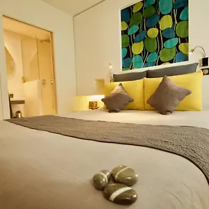 https://bb-les-galets.hotels-rhonealpes.com