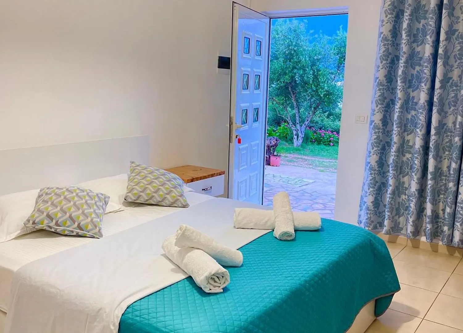Bed & Breakfast Rida Village Ksamil Island